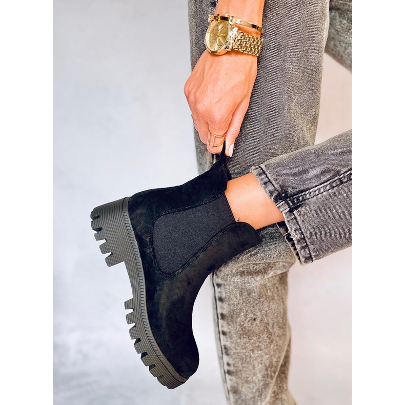 Csúnya fekete női Chelsea csizma 2 Csúnya fekete női Chelsea csizma 2