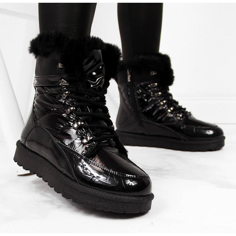 Szigetelt hócsizma Potocki W WOL27A fekete 1