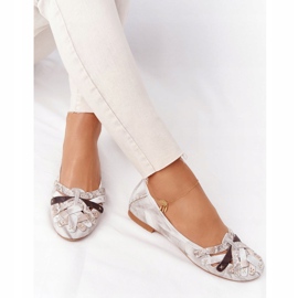 Női bőr balerinák Maciejka 01358-44 Piszkos bézs 4