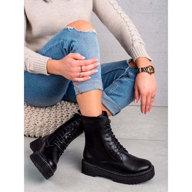 Női csizma Big Star II274109 fekete 1