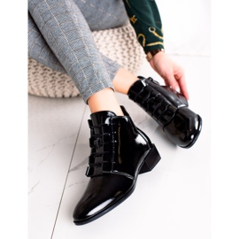 W. Potocki Elegáns lakkozott Potocki csizma fekete 1