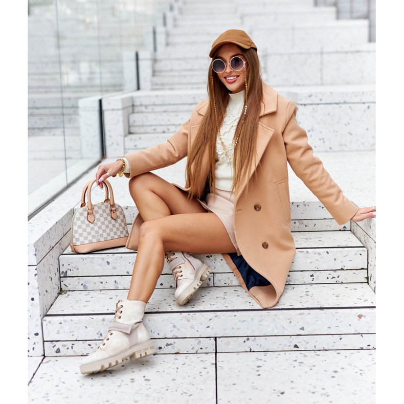 Maciejka bézs színű bőrmunkás csizma 05219-04 2