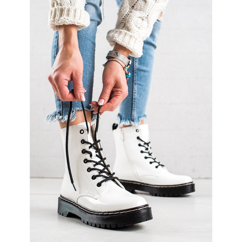 Vinceza Stílusos, meleg trapperek fehér 2