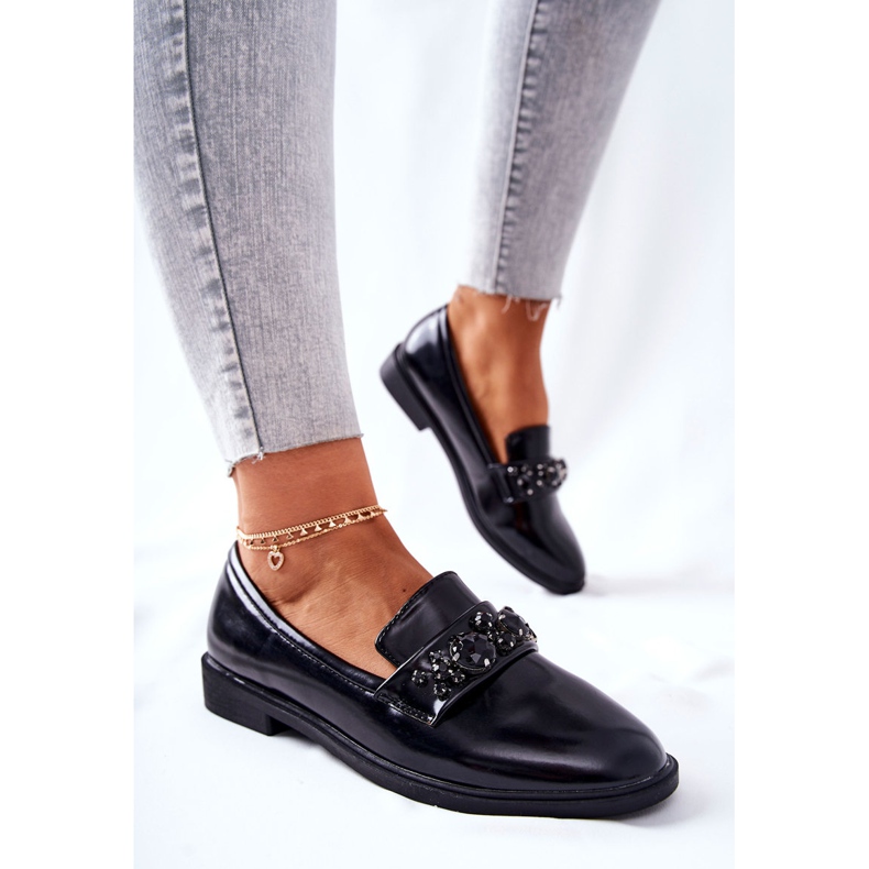 PG1 Cipő dekoratív fekete Valisso csíkkal 1