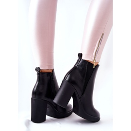 PG1 Bőr Csizma Egy Fekete Linari Postán 1 PG1 Bőr Csizma Egy Fekete Linari Postán 1