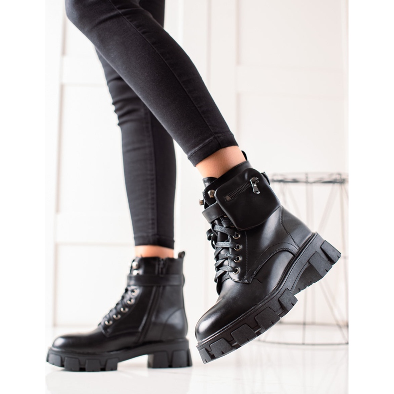 Doli-Berry Fekete munkások zsebbel 1