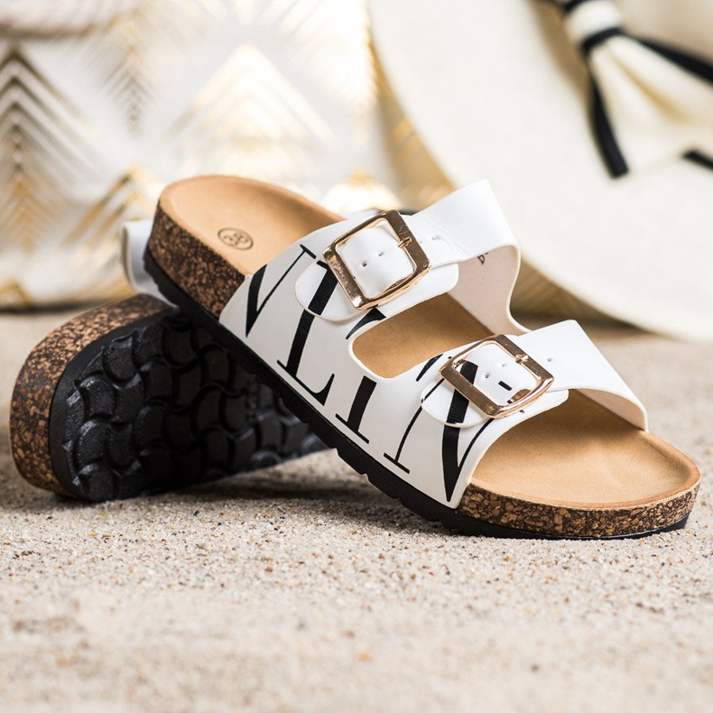 Fehér kényelmes flip-flop eko bőrből 1