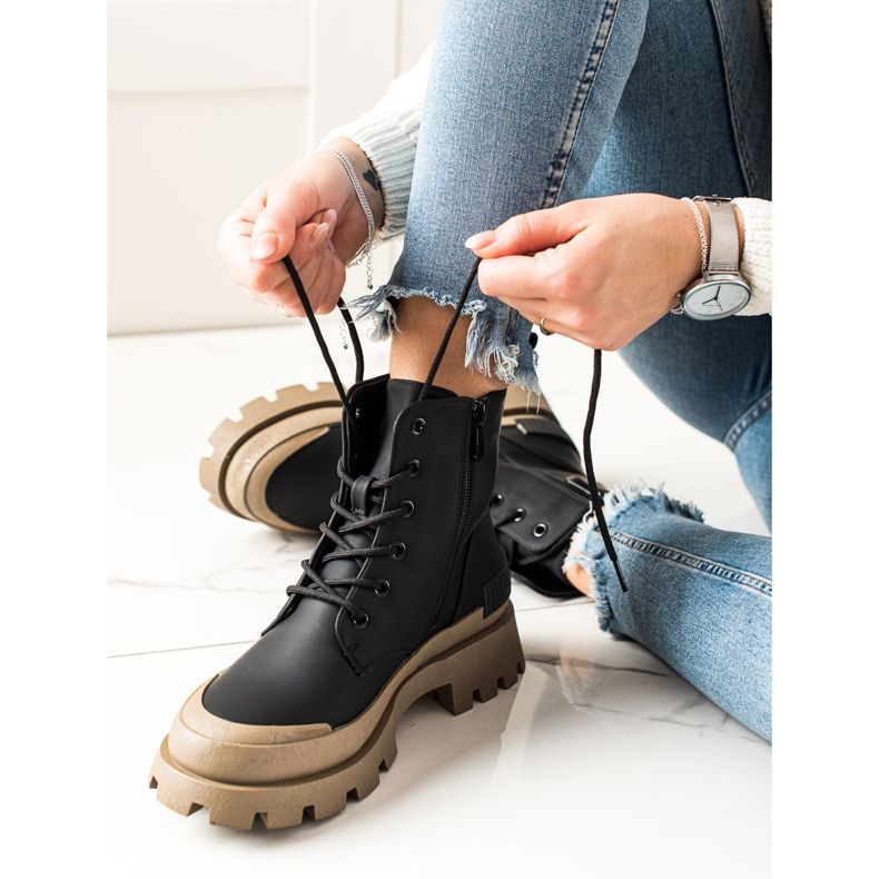 Seastar Divatos hőszigetelt túrabakancs fekete 1 Seastar Divatos hőszigetelt túrabakancs fekete 1