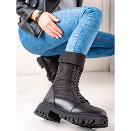 Weide Fűzős magas csizma fekete 2