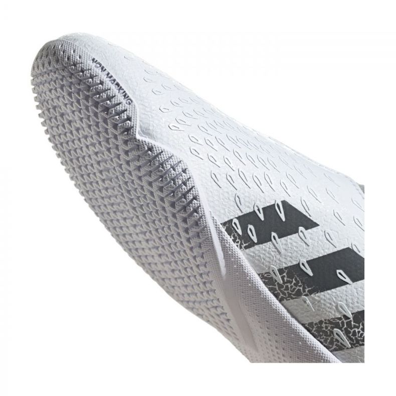Adidas Predator Freak.3 Ll In Jr FY7867 futballcipő szürke, fehér fehér 1 Adidas Predator Freak.3 Ll In Jr FY7867 futballcipő szürke, fehér fehér 1