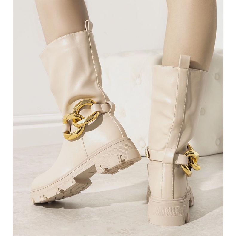 Bézs színű hőszigetelt csizma Harrison lánccal 1