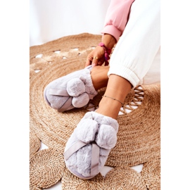 Szürke Pamppy szőrme papucs pomponokkal 2