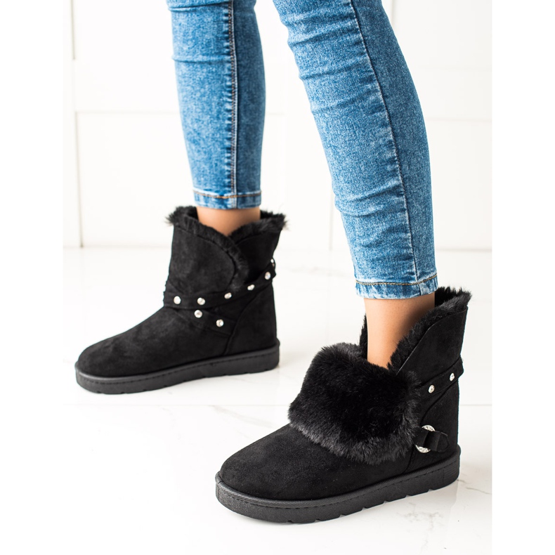 TRENDI Fekete Mukluki cirkóniával 1