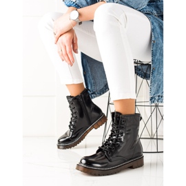 Lucky Shoes Kényelmes fekete trapperek 1