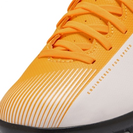 Nike Mercurial Vapor 13 Club Tf Jr AT8177 801 futballcipő sárgák 7