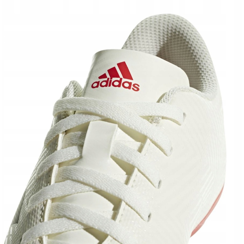 Adidas Nemeziz 18.4 FxG Jr CM8510 futballcipő fehér 4