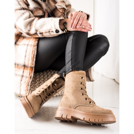 TRENDI Barna velúr csapdázók bézs 1