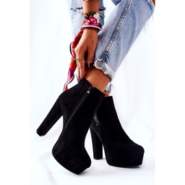 PS1 Velúr magas sarkú csizma fekete Sarsea 1