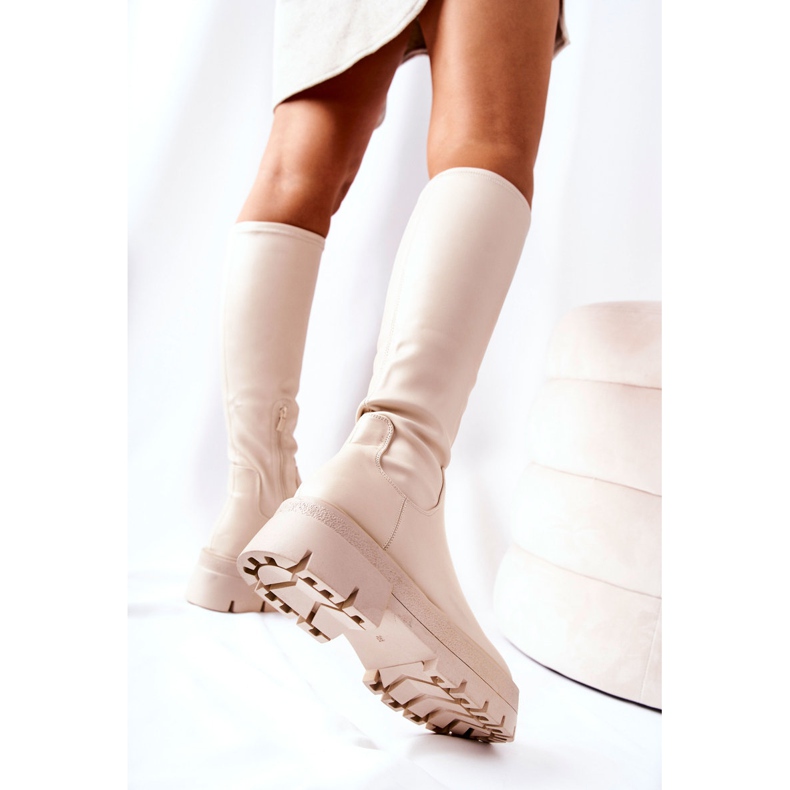 FJ1 Magas Hemera csizma bézs 1 FJ1 Magas Hemera csizma bézs 1