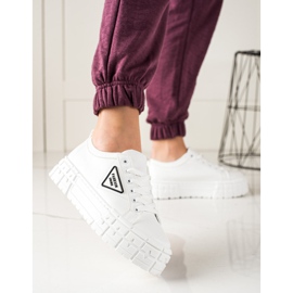 Goodin Cipők Eco bőrrel a platformon fehér 1