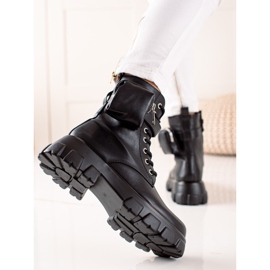 TRENDI Divatos csapdázók fekete 1