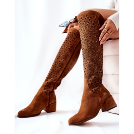 PA2 Barna Hekilea velúr csizma áttört mintával 1