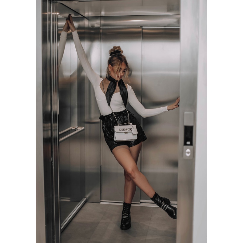 PE1 Fekete Lilinth meleg bőrcsizma 2