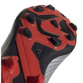 Adidas Predator 19.4 FxG Jr G25822 futballcipő ezüst 5