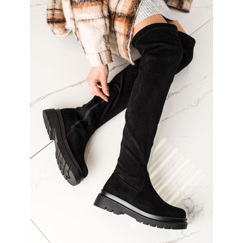 Sixth Sense Velúr combcsizma a peronon fekete 1