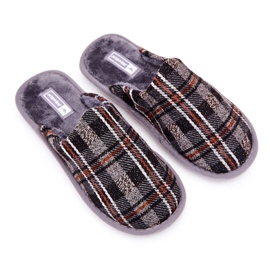 WJ1 Férfi meleg szürke kockás papucs Whisper barna 1 WJ1 Férfi meleg szürke kockás papucs Whisper barna 1