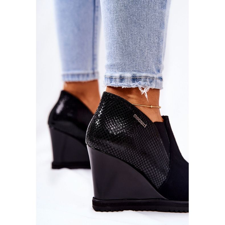 Ékes csizma, állatmintás Monnari 0990-020 fekete 2