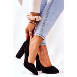 WS1 Velúr Pumpák Egy Fekete Valoris Bar 1