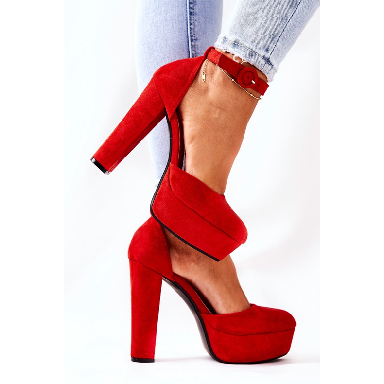 WS1 Szivattyúk Egy Posta Piros Netel Velúr Platformon 2