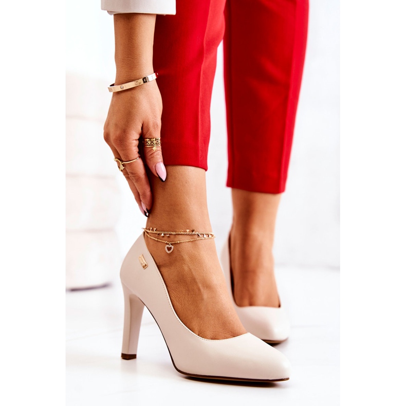 Sarkú női pumpák Sergio Leone világos bézs Campbell 1