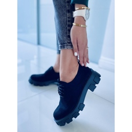 Cipő vastag Apollo fekete talpon 1