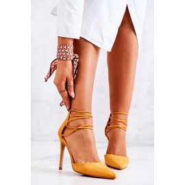 PS1 Elegáns velúr sárga magassarkú Loveth 2 PS1 Elegáns velúr sárga magassarkú Loveth 2