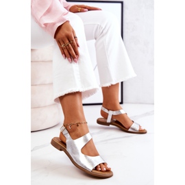 Lewski Shoes Bőr csatos szandál Lewski 3041 ezüst 1