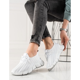 TRENDI Fehér sportcipő 1