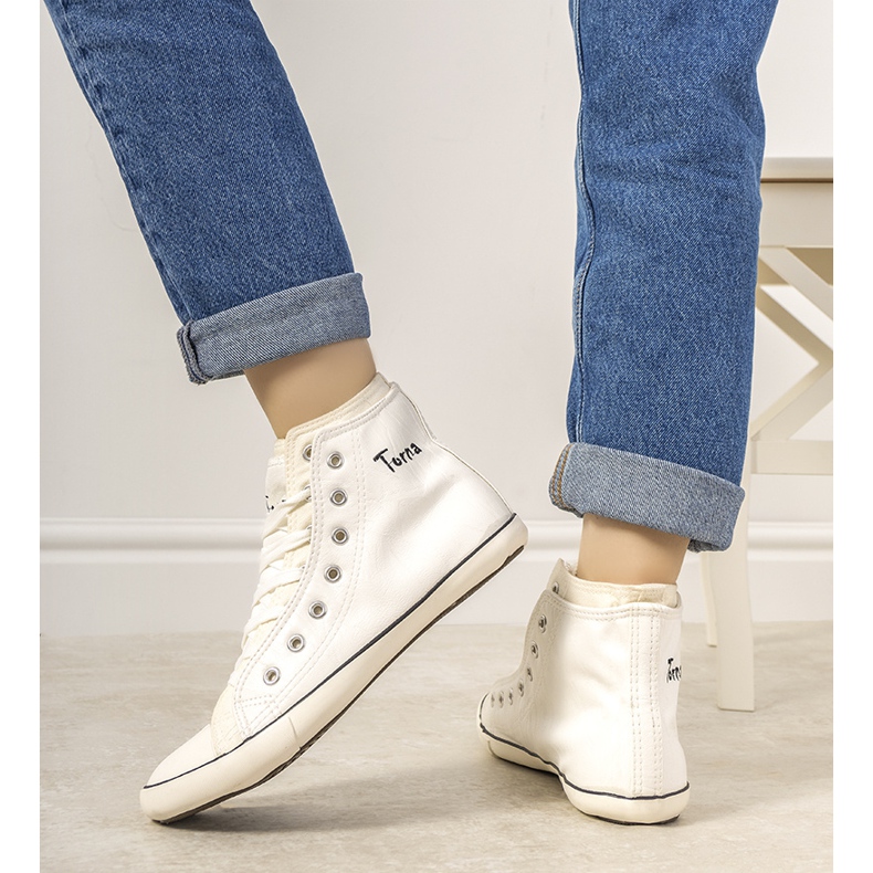 # sérült # Torna női fehér boka tornacipő # SÉRÜLT # 2