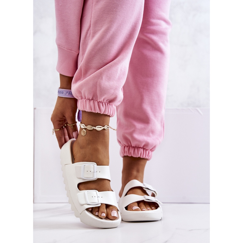 PS1 Gumi Papucsok A Westie Fehér Platformon 1