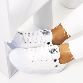 Női fehér tornacipő Big Star AA274010 2