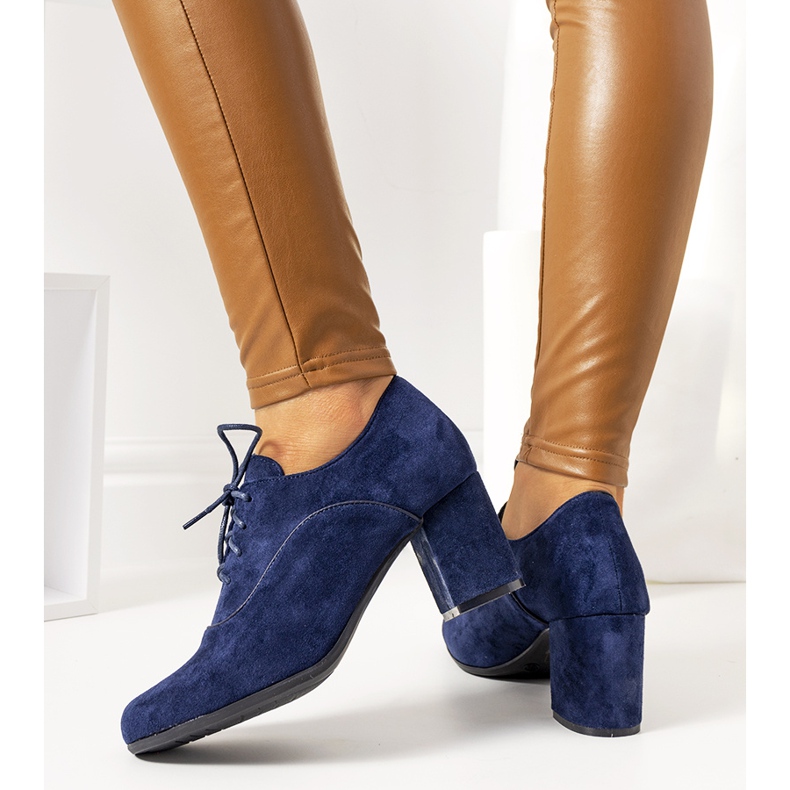 Sötétkék bokacsizma a Madároszlopon 2