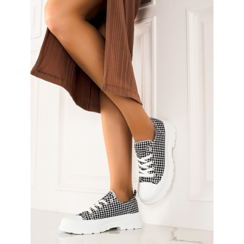 Bona Alacsony kockás tornacipő fehér fekete 2