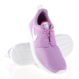 Nike Rosherun W 599729-503 cipő lila 1