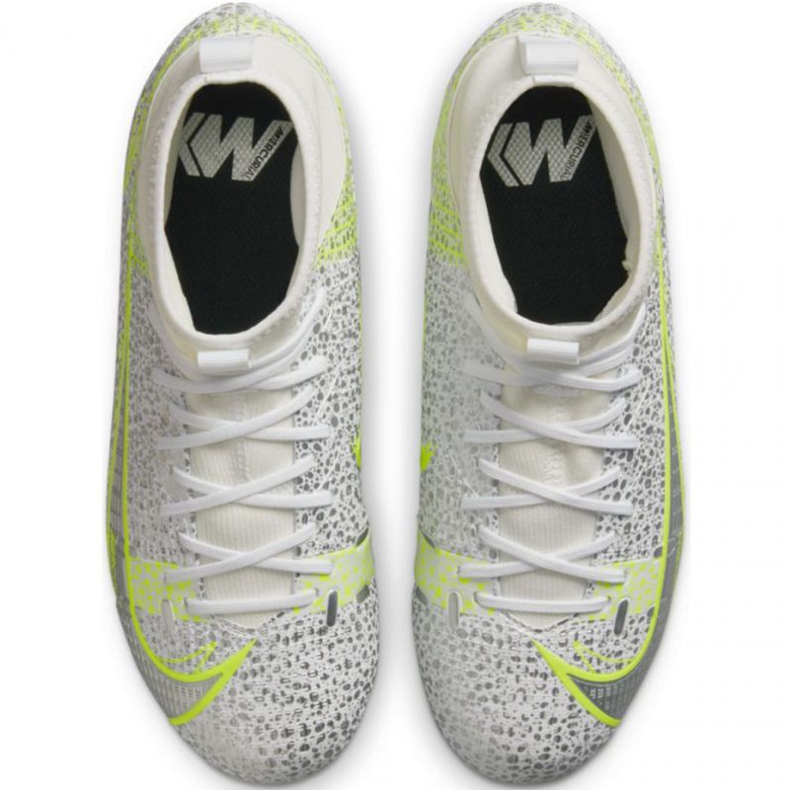 Nike Mercurial Superfly 8 Academy FG / MG Jr CV1127 107 futballcipő szürke ezüst 1