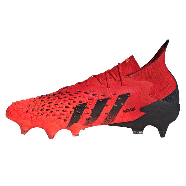 Adidas Predator Freak.1 Sg M FY6269 futballcipő piros fekete narancs és vörös 1