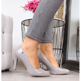 Szivattyúk lakkozva a Sergio Leone W SK3G oszlopon szürke 2