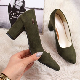 Szivattyúk a poszton Monique W AN866J olive khaki zöld 1