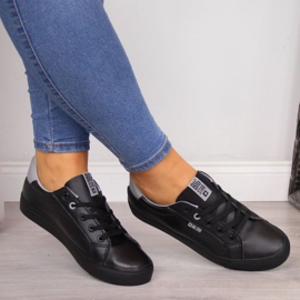 Low Star cipők Big Star W EE274314 fekete 2