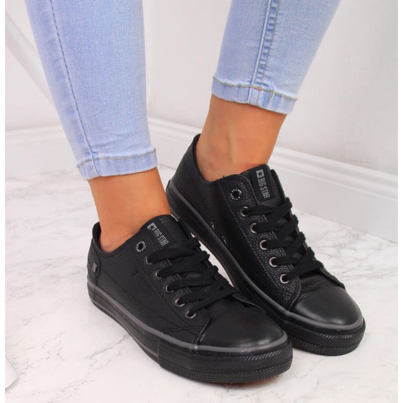 Alacsony cipő ekológikus bőrrel Big Star II274002 W fekete 2